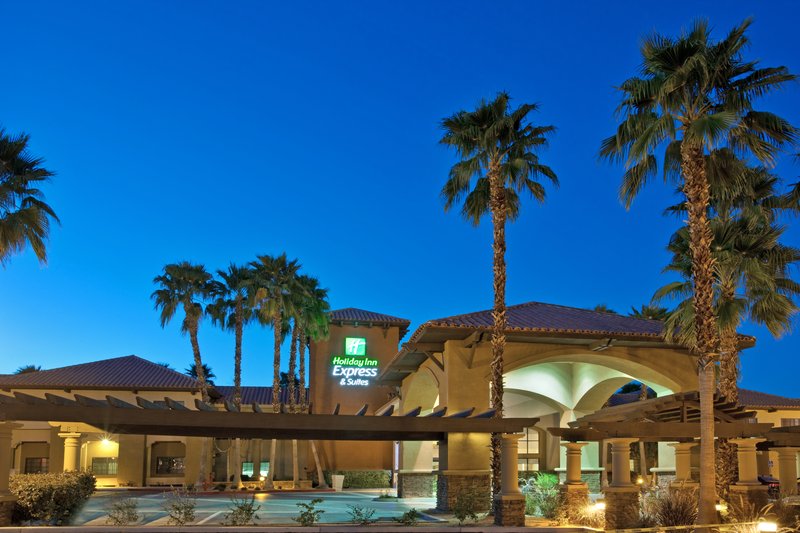 Holiday Inn Express And Suites Rancho Mirage Palm