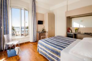hotel riviera