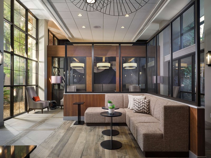 embassy suites by hilton tucson east