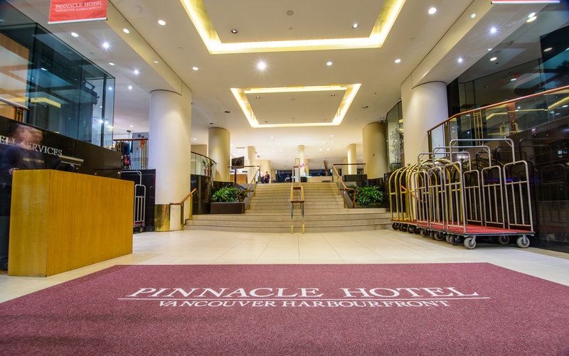 pinnacle hotel harbourfront
