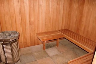 clarion suites roatan at pineapple villas