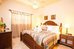 clarion suites roatan at pineapple villas