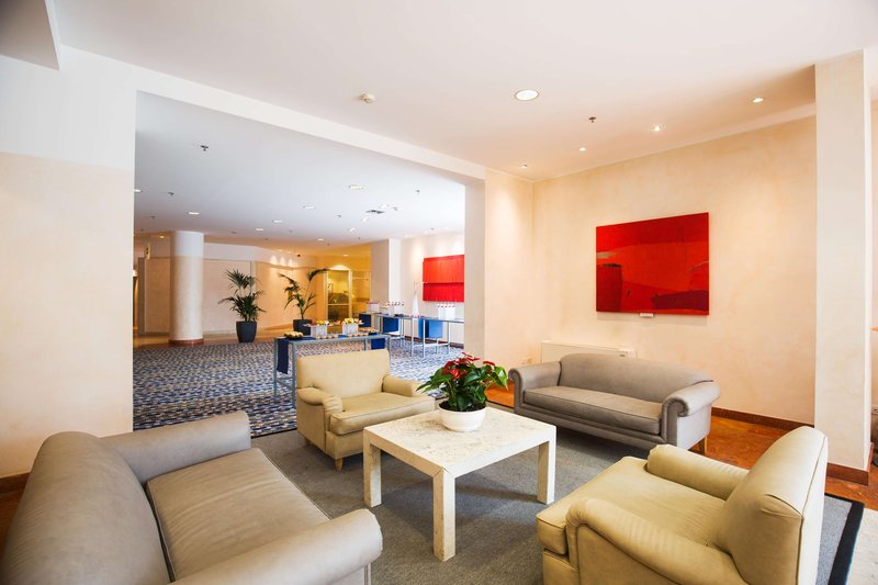 hilton rome airport