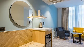 airedale boutique suites