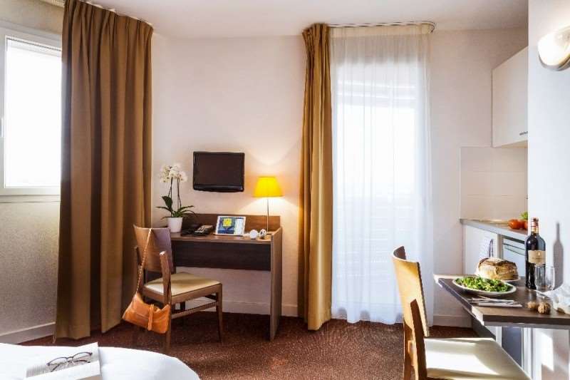 aparthotel mer and golf city perpignan centre