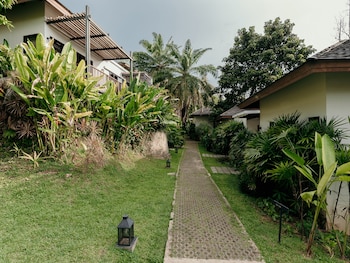 the mangrove panwa phuket resort