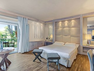 th tirrenia green park resort