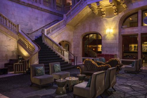 renaissance pittsburgh hotel