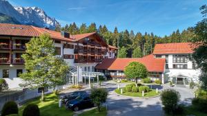 Hotel Am Badersee,Garmisch-Partenkirchen>>Ehrwald,4 star