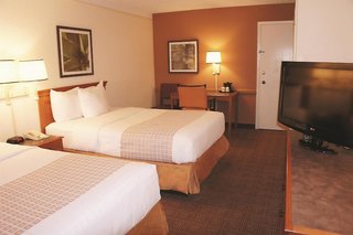 La Quinta Inn San Antonio I-35 N At Rittiman Road,Schertz>>San Antonio,2 star