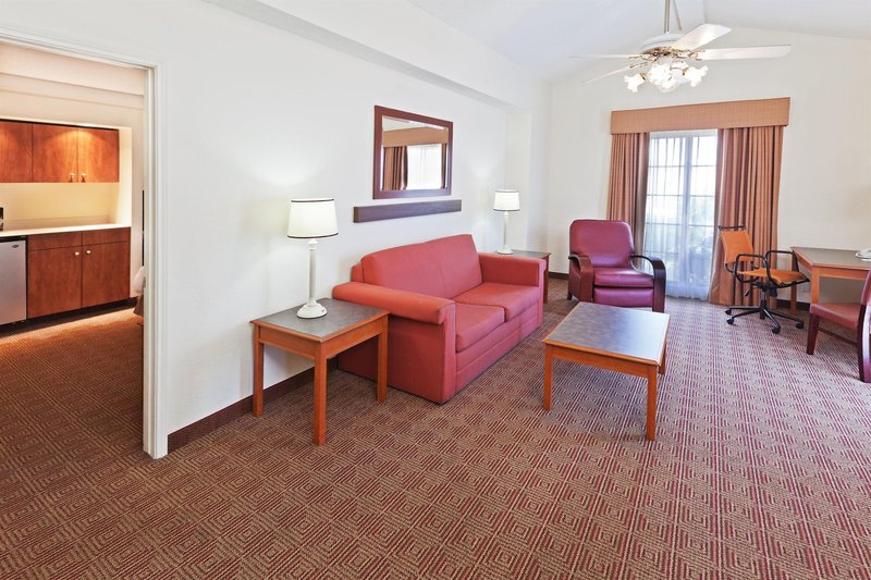 la quinta inn by wyndham san antonio market square