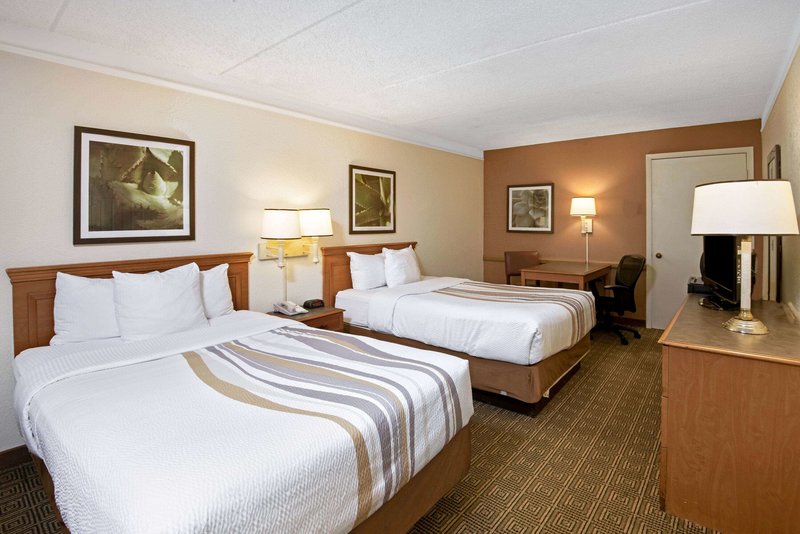 la quinta inn by wyndham san antonio market square