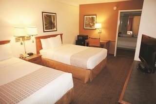 la quinta inn by wyndham san antonio market square