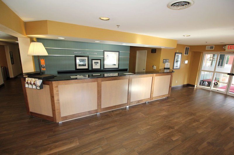 hampton inn sandusky central