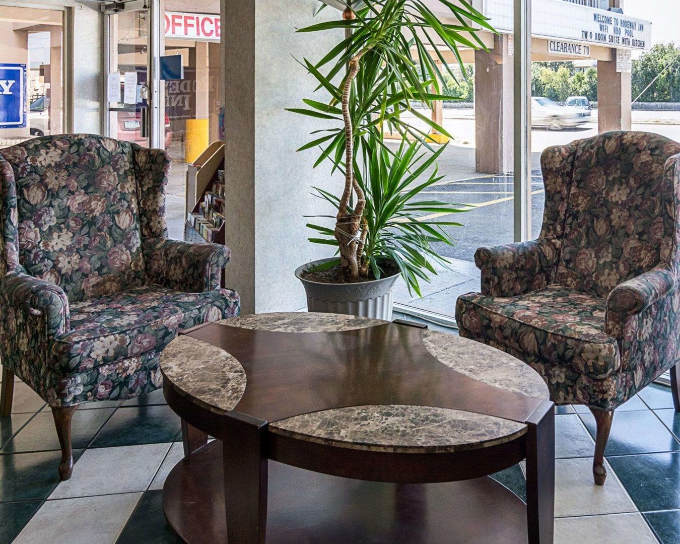 red roof plus and suites virginia beach seaside