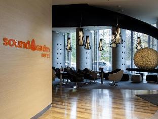 sound garden hotel airport