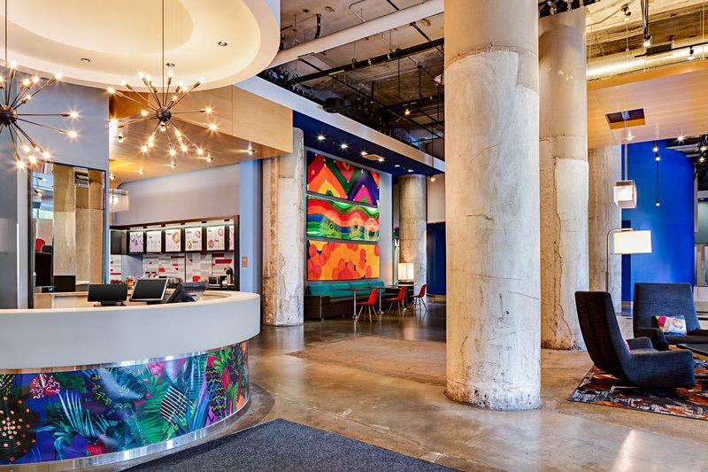 aloft dallas downtown