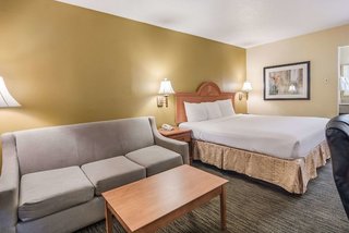 Quality Inn & Suites Dallas - Cityplace,Near Meadows Museum,3 star