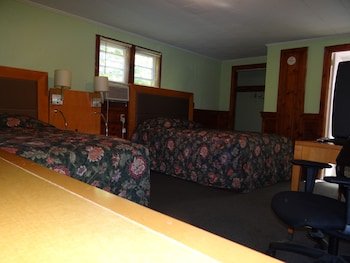 Jonathan Edwards Motel,Barnstable County>>Barnstable,2 star