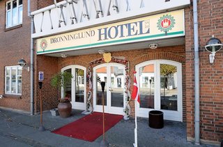 Dronninglund Hotel,Bronderslev>>Aalborg,3 star