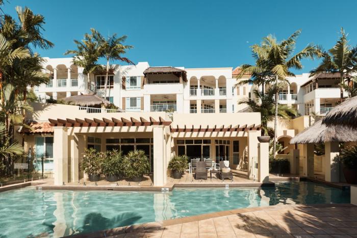 sea change beachfront apartments