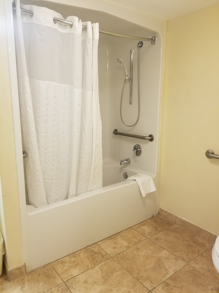 comfort suites