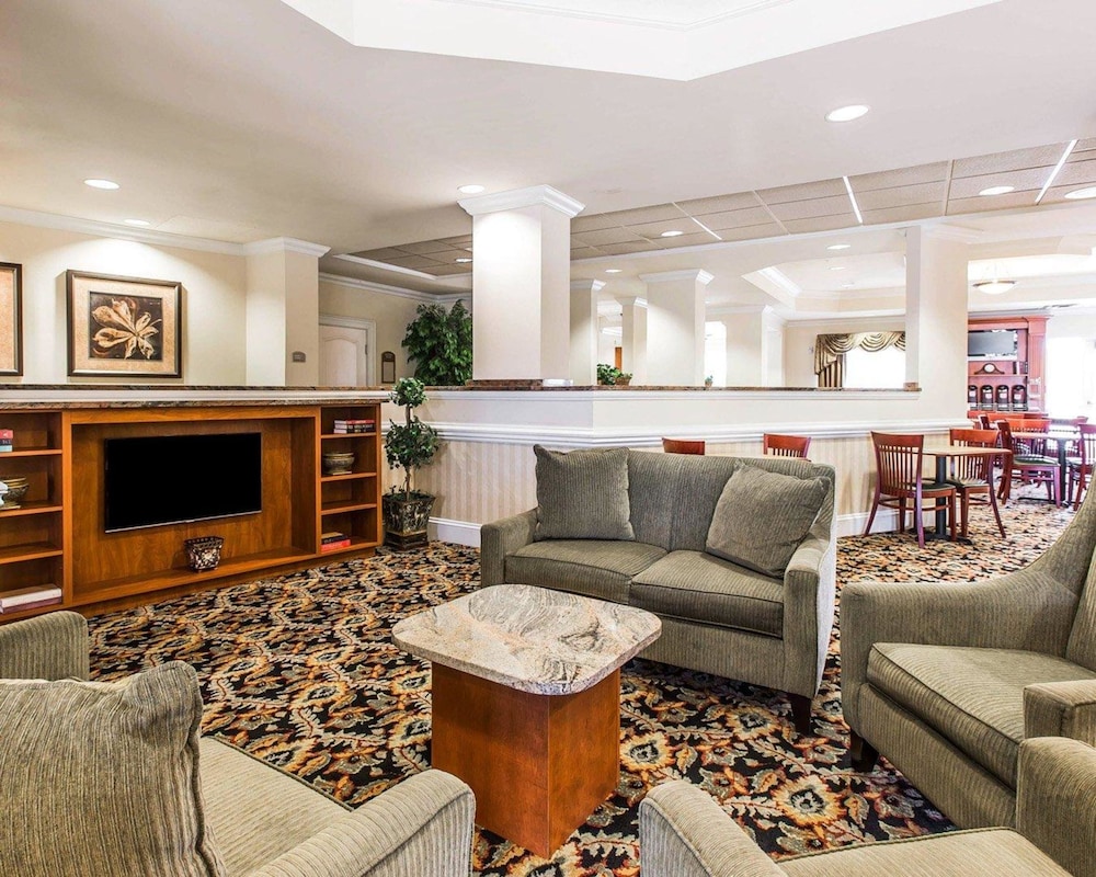 comfort suites