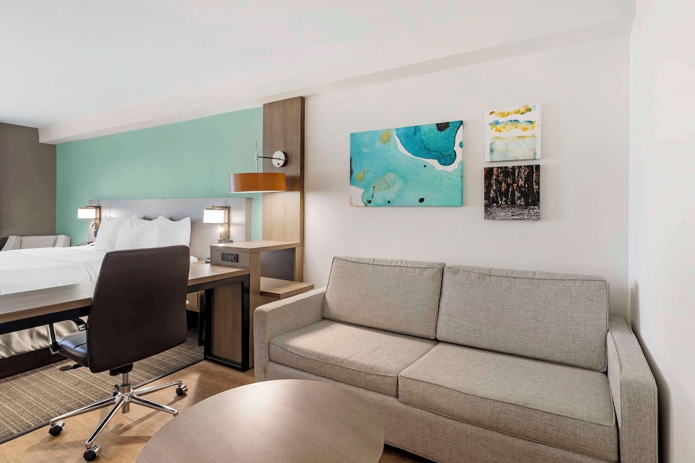 comfort suites