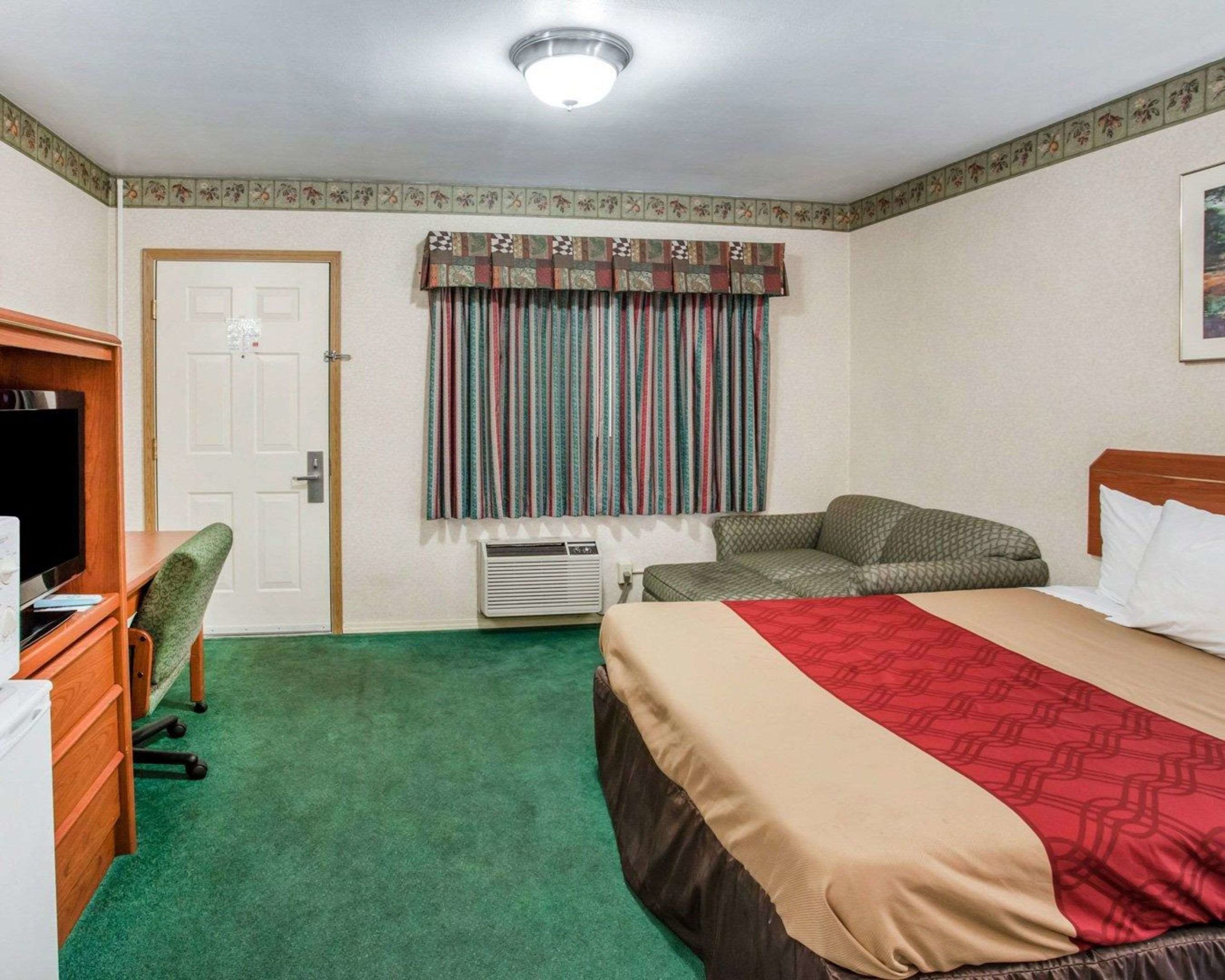 studio 6 suites vancouver wa waterfront