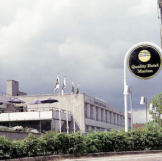 hotel marina