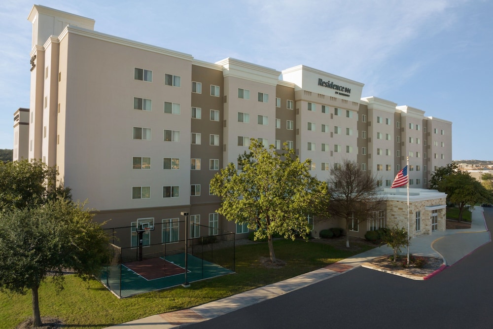 residence inn san antonio six flags at the rim
