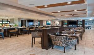holiday inn austin airport by ihg