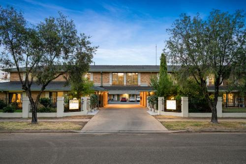 Garden City Motor Inn,Turvey Park>>Mudgee,4 star