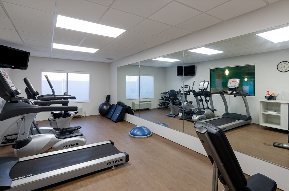 holiday inn express hotel and suites weston by ihg