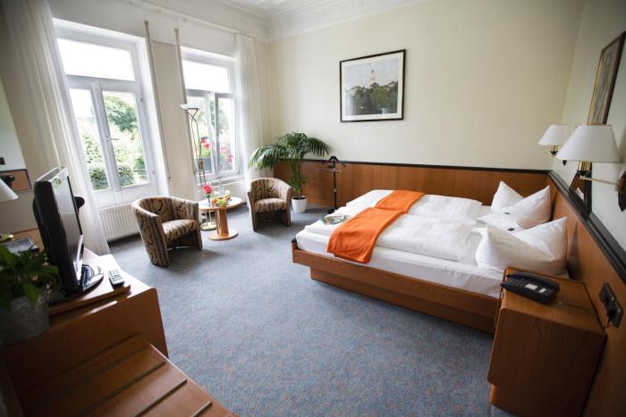 hotel villa am kurpark