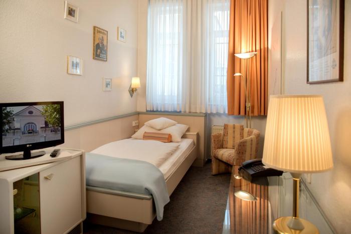 hotel villa am kurpark