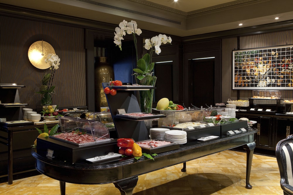 baglioni hotel regina the leading hotels of the world