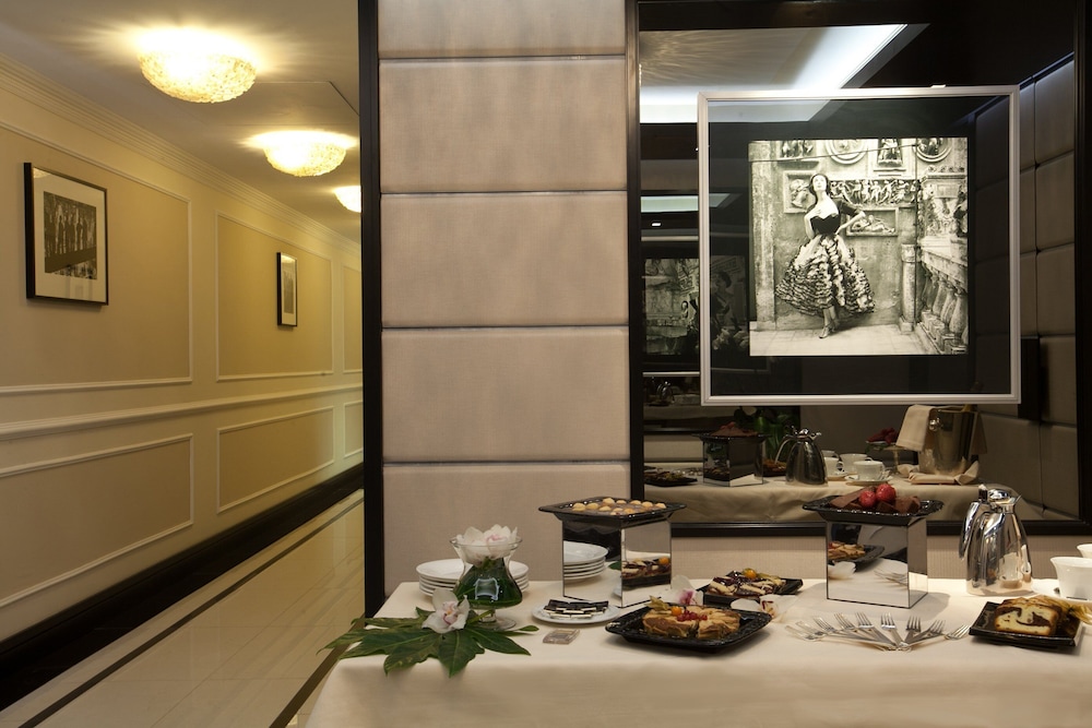 baglioni hotel regina the leading hotels of the world