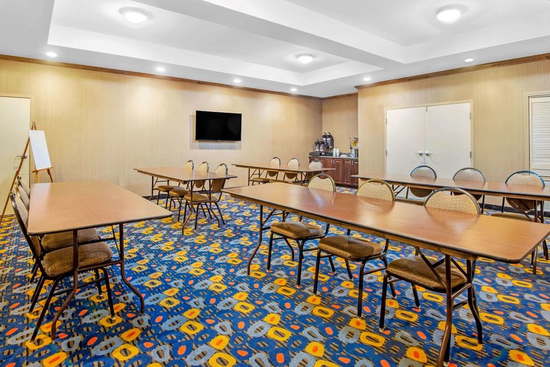 la quinta inn and suites by wyndham glen rose