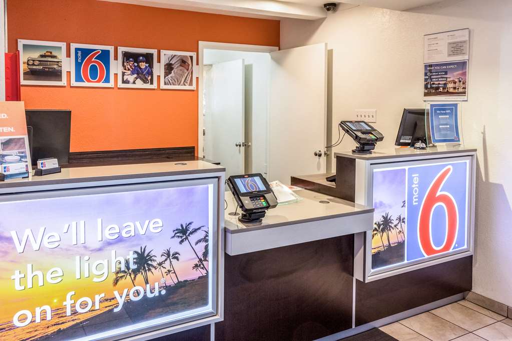motel 6 bakersfield ca east