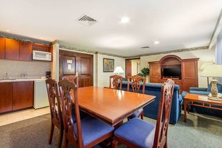 quality inn monterrey la fe