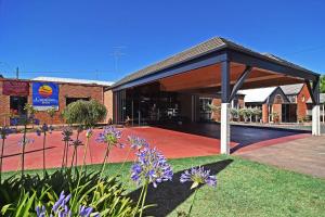 Main Lead Ballarat Motel,Geelong>>Ballarat,4 star