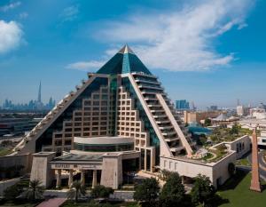 Raffles Dubai,Dubai Healthcare City>>Dubai,5 star