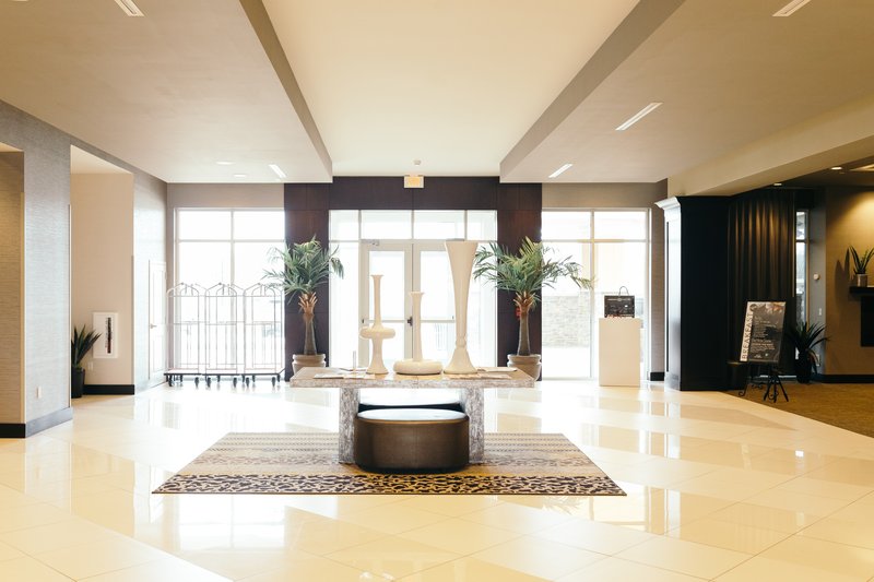 holiday inn hotel and suites east peoria by ihg