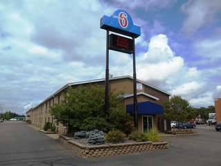 Motel 6 Eau Claire, Wi,Eau Claire>>Altoona,2 star