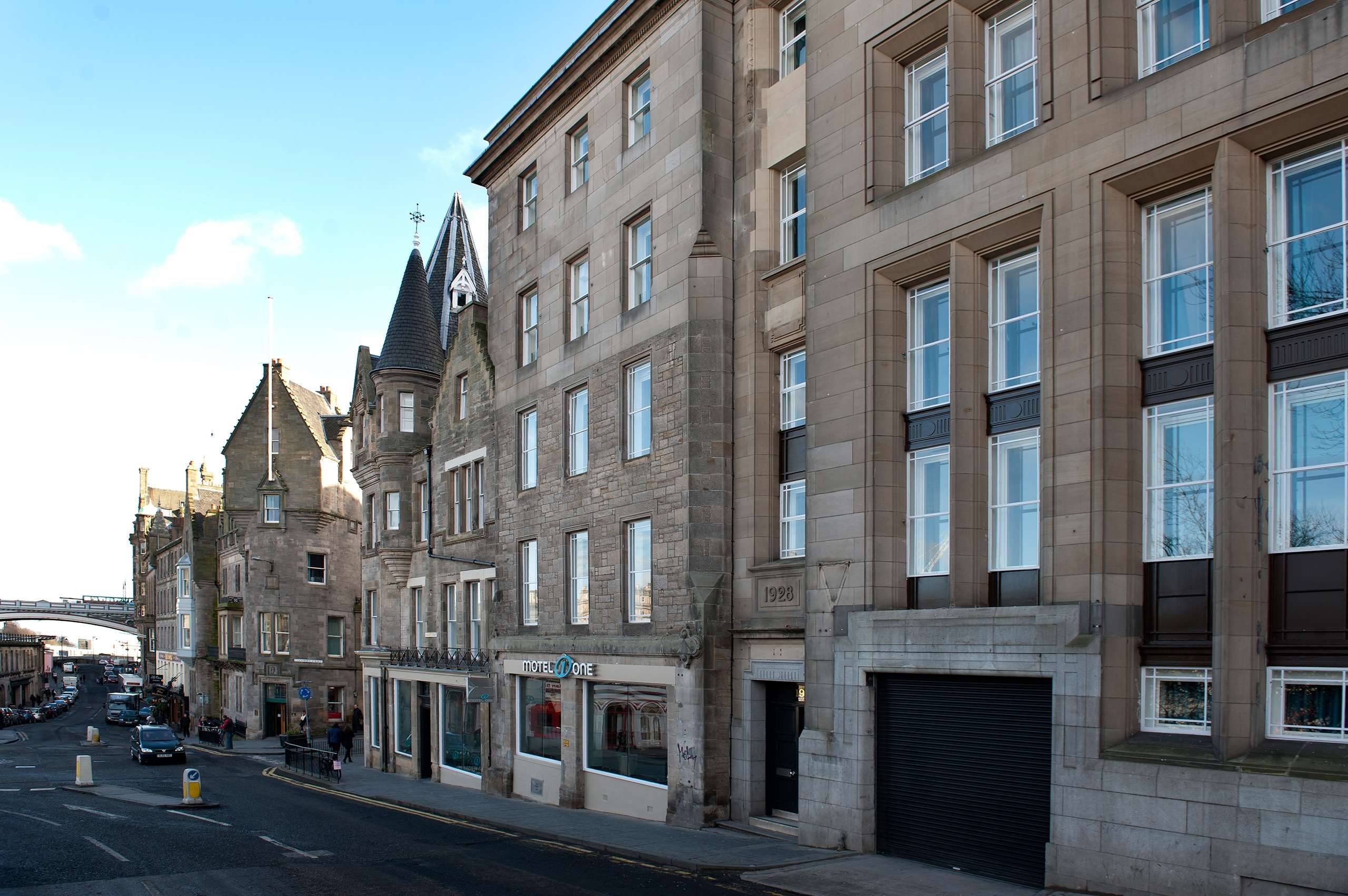 motel one edinburgh royal