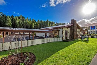 Gold Rush Inn,Queenstown>>Hobart,3 star