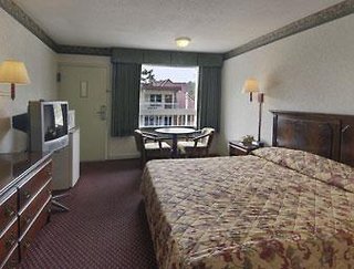 Travelodge By Wyndham Williamsburg Colonial Area,Virginia>>Williamsburg,2 star