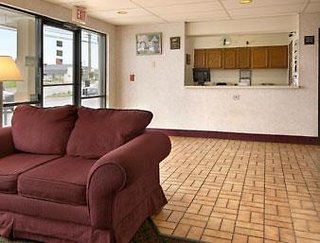 Super 8 By Wyndham Winchester Va,Virginia>>Kernstown,2 star