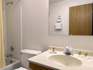 Super 8 By Wyndham Winchester Va,Virginia>>Kernstown,2 star